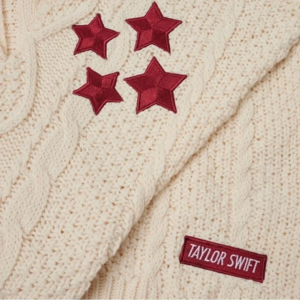 Taylor Swift Red Album Cardigan *LIMITED EDITION* - Picture 2 of 5